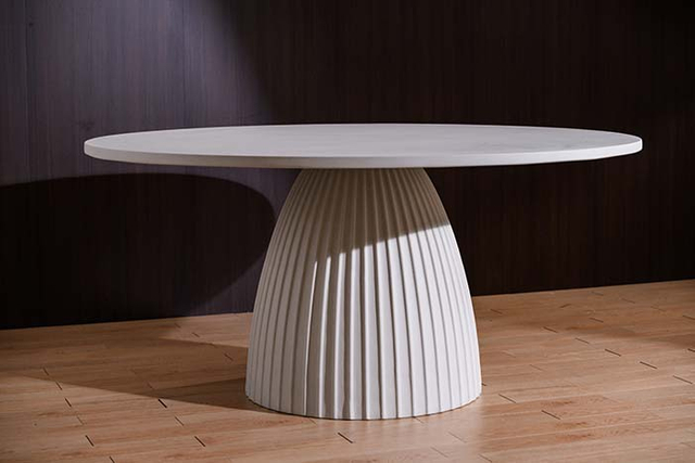 Mesa de comedor redonda de hormigón para interior/exterior con base de pedestal