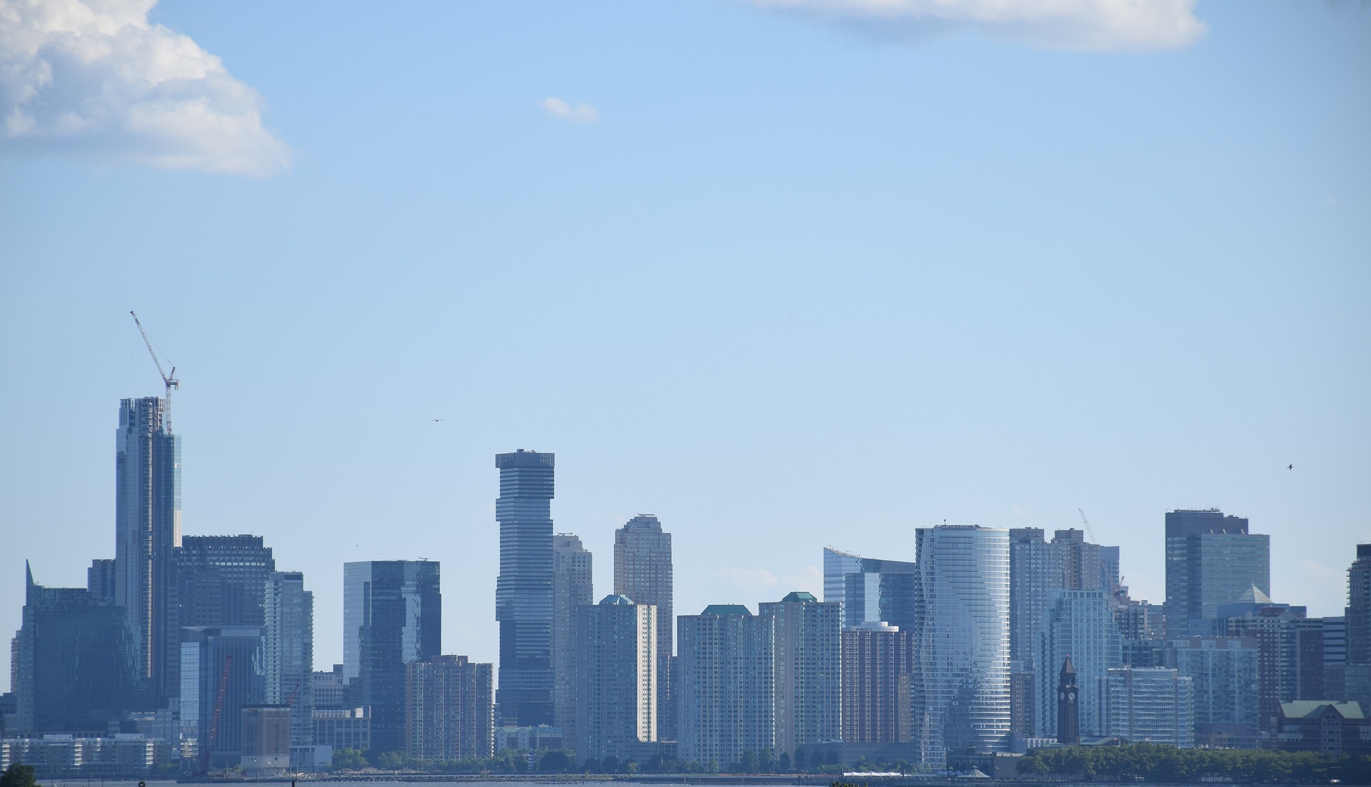 Dentro del proceso de fabricación de muebles personalizados de alta gama