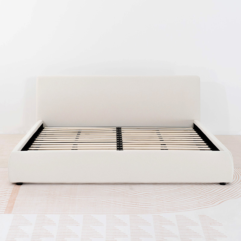 Cama con plataforma tapizada moderna y sencilla